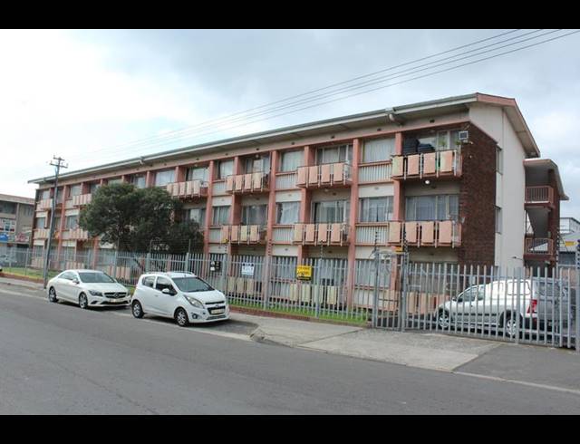 1 BEDROOM APARTMENT FOR SALE IN PAROW CENTRAL